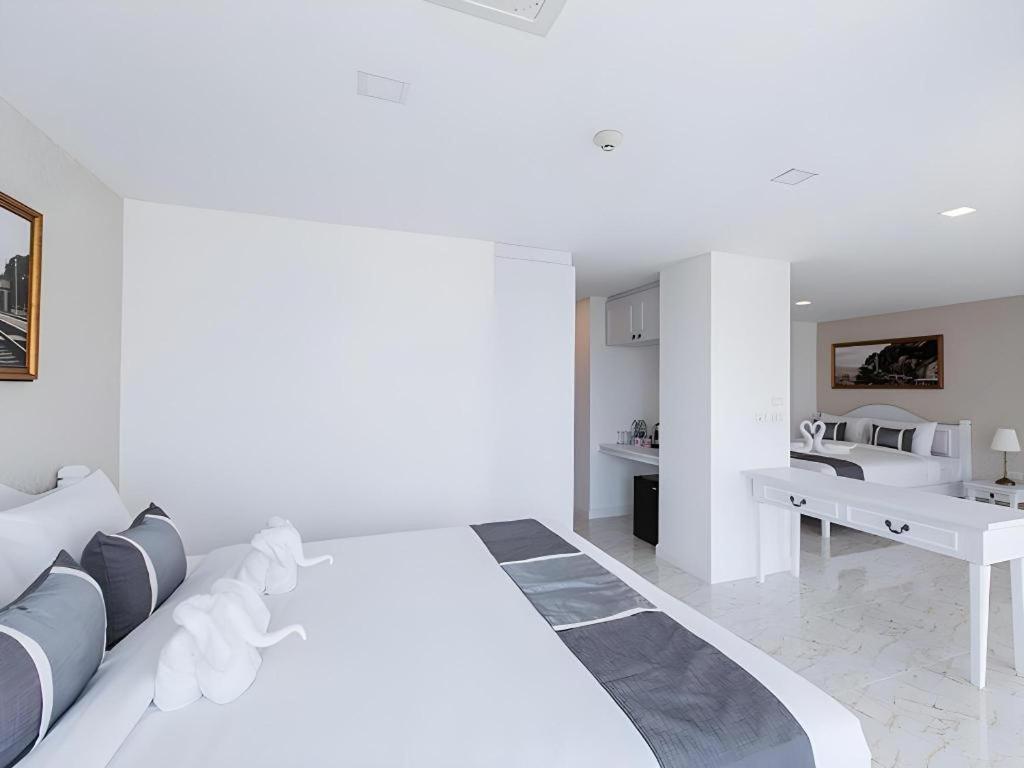 B2 Hua Hin Premier Hotel Экстерьер фото