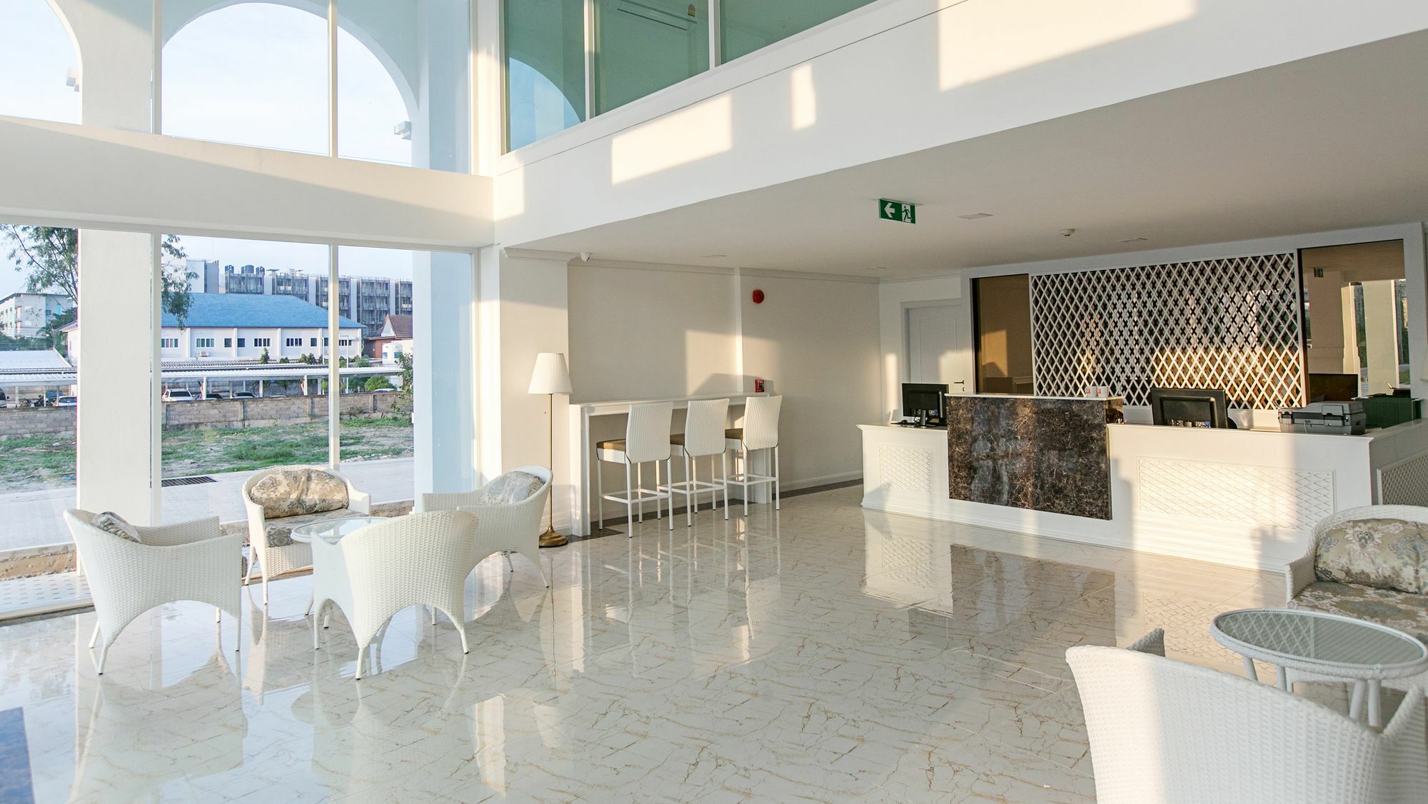 B2 Hua Hin Premier Hotel Экстерьер фото